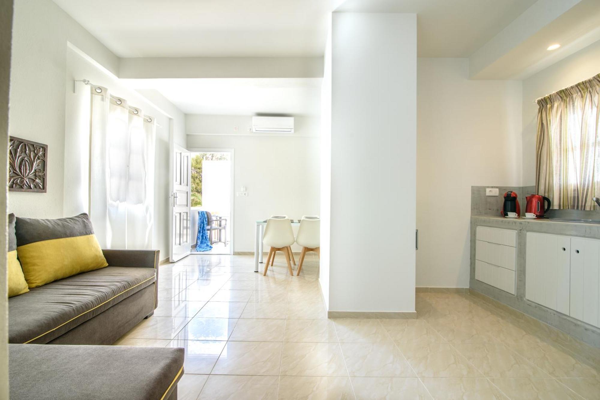 De_Naxia Suites Perissa  Cameră foto